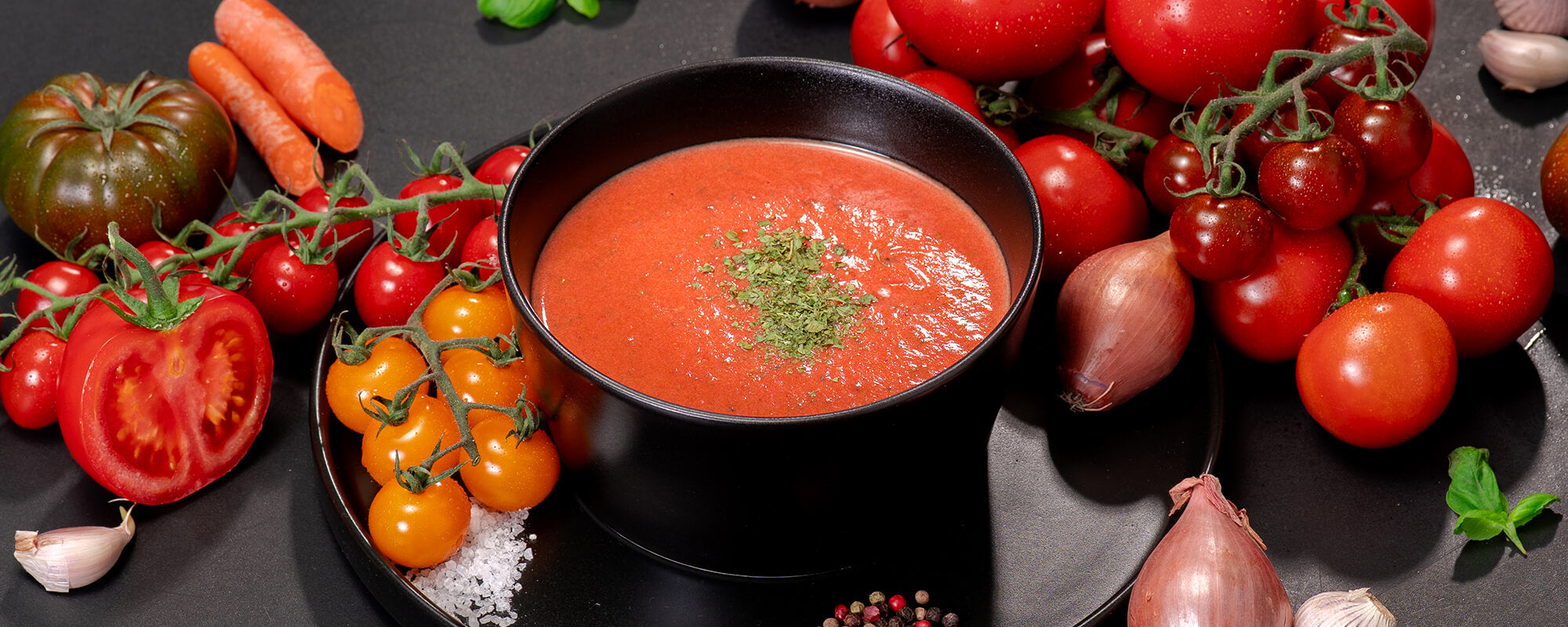 Warmup High Protein Fertiggerichte Suppe Tomate – cremige Tomatensuppe vegan mit frischen Kräutern